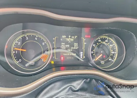 2014 Jeep Cherokee Sport z USA, uszkodzony, nr VIN 1C4PJMAB2EW268331